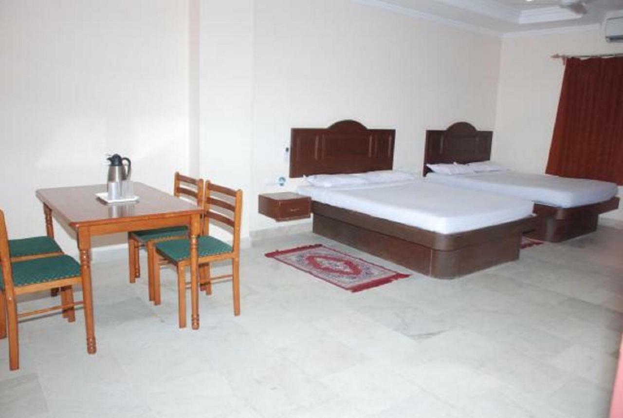 Hotel Vpn Residency Веланканни Экстерьер фото