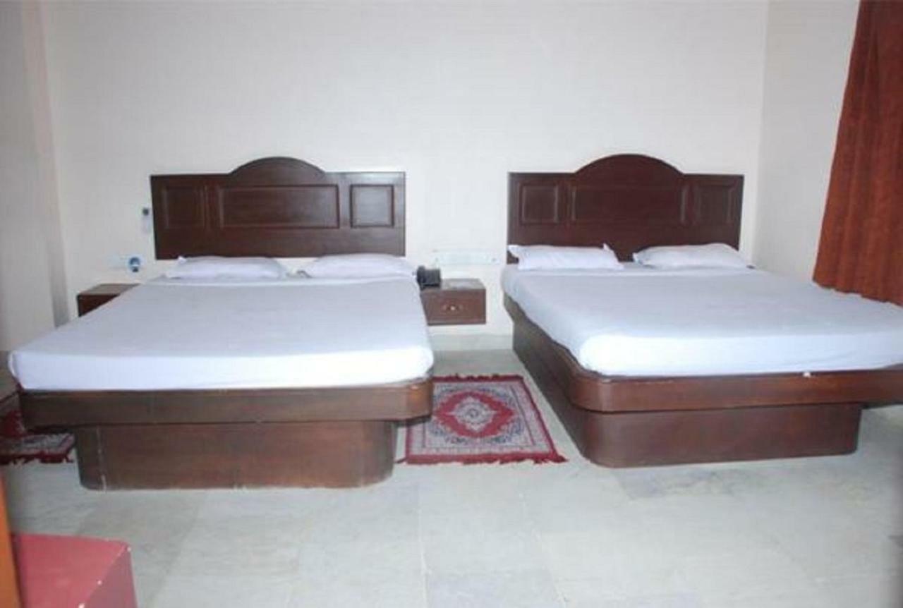 Hotel Vpn Residency Веланканни Экстерьер фото
